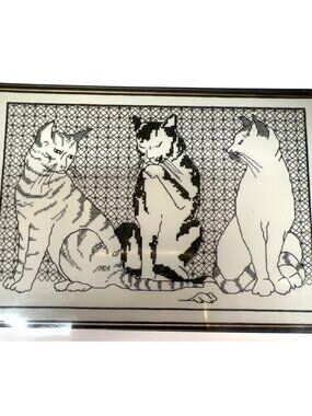 Cats And Mouse Blackwork Embroidery Design Pattern 13.5" X 9.3"
